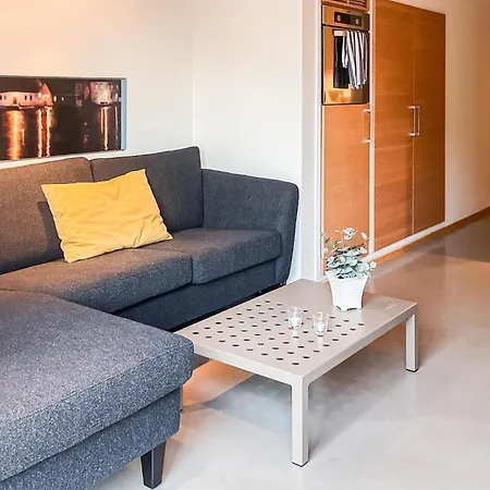 2 Bedroom Pet Friendly In Søgne